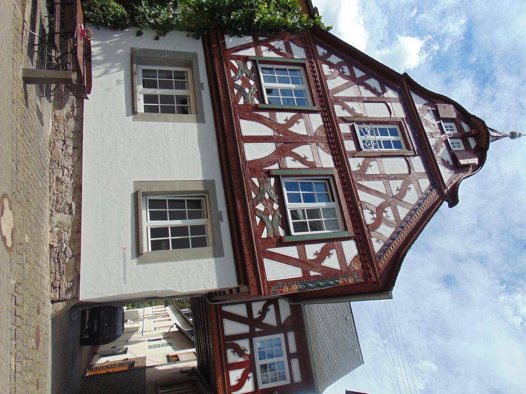 Ferienwohnung Bergblick /Moseltal Burgen  Exterior photo